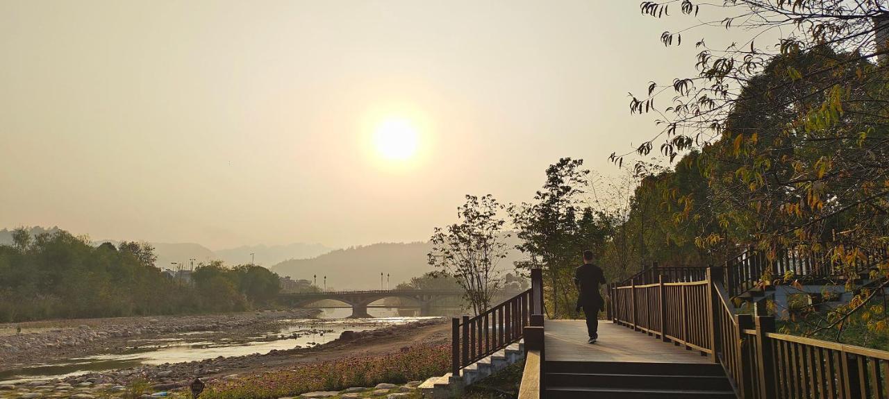 Yijingju Humanistic Inn Zhangjiajie Luaran gambar