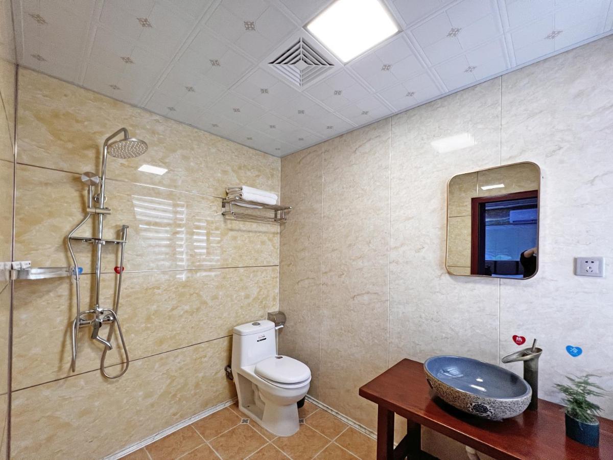 Yijingju Humanistic Inn Zhangjiajie Luaran gambar